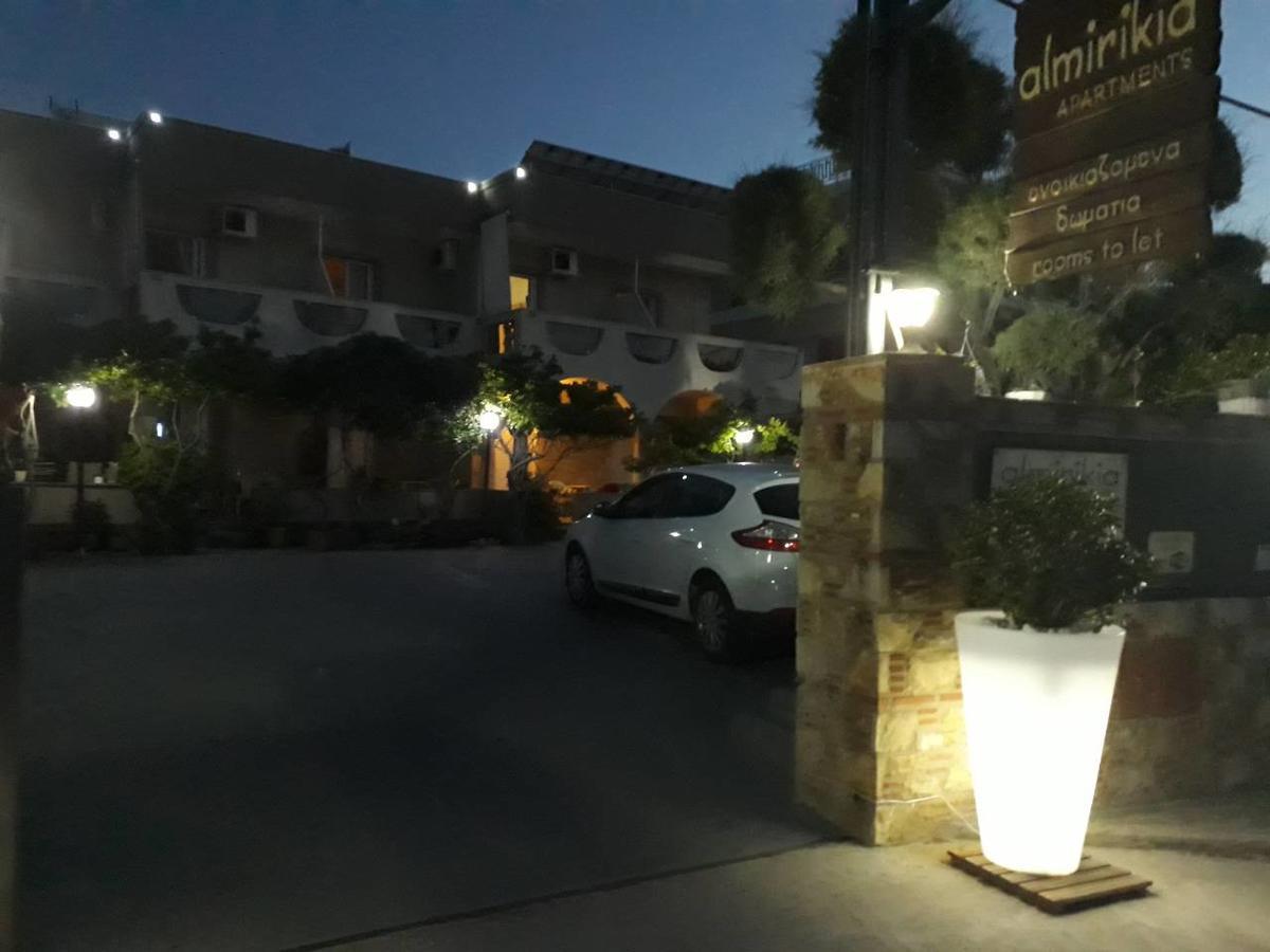 Almirikia Apartments Mourteri Exterior foto